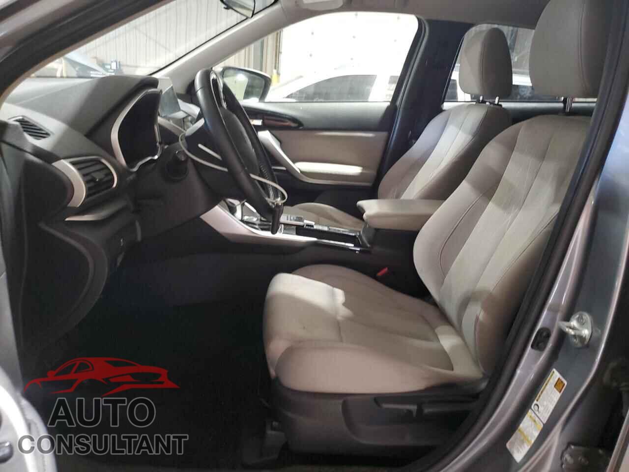 MITSUBISHI ECLIPSE 2018 - JA4AT5AA2JZ043861