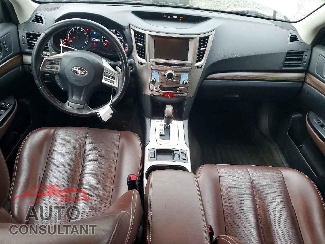 SUBARU OUTBACK 2013 - 4S4BRCSC6D3249975