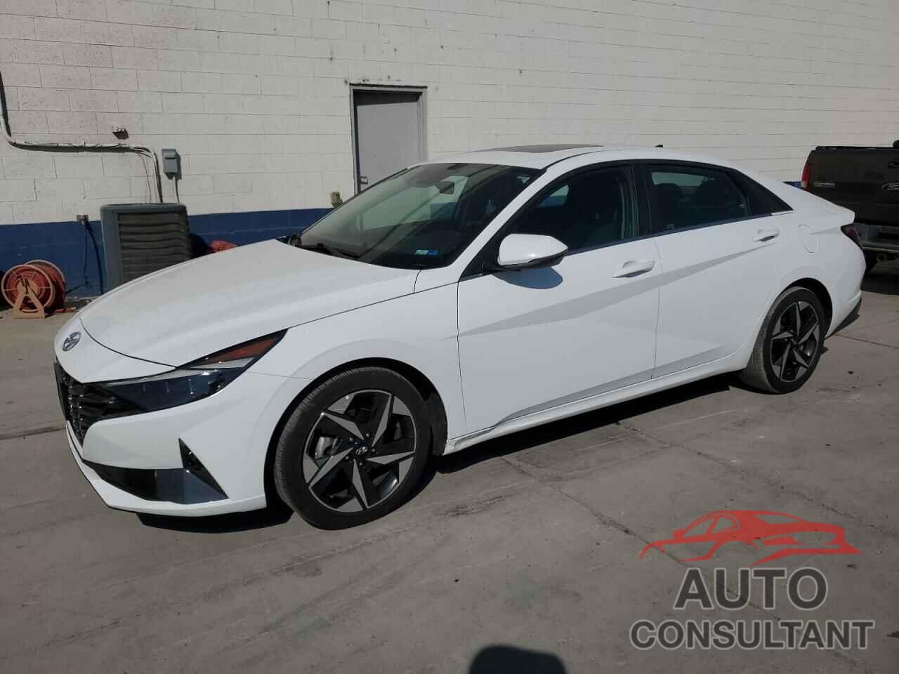 HYUNDAI ELANTRA 2022 - KMHLN4AJ4NU020390