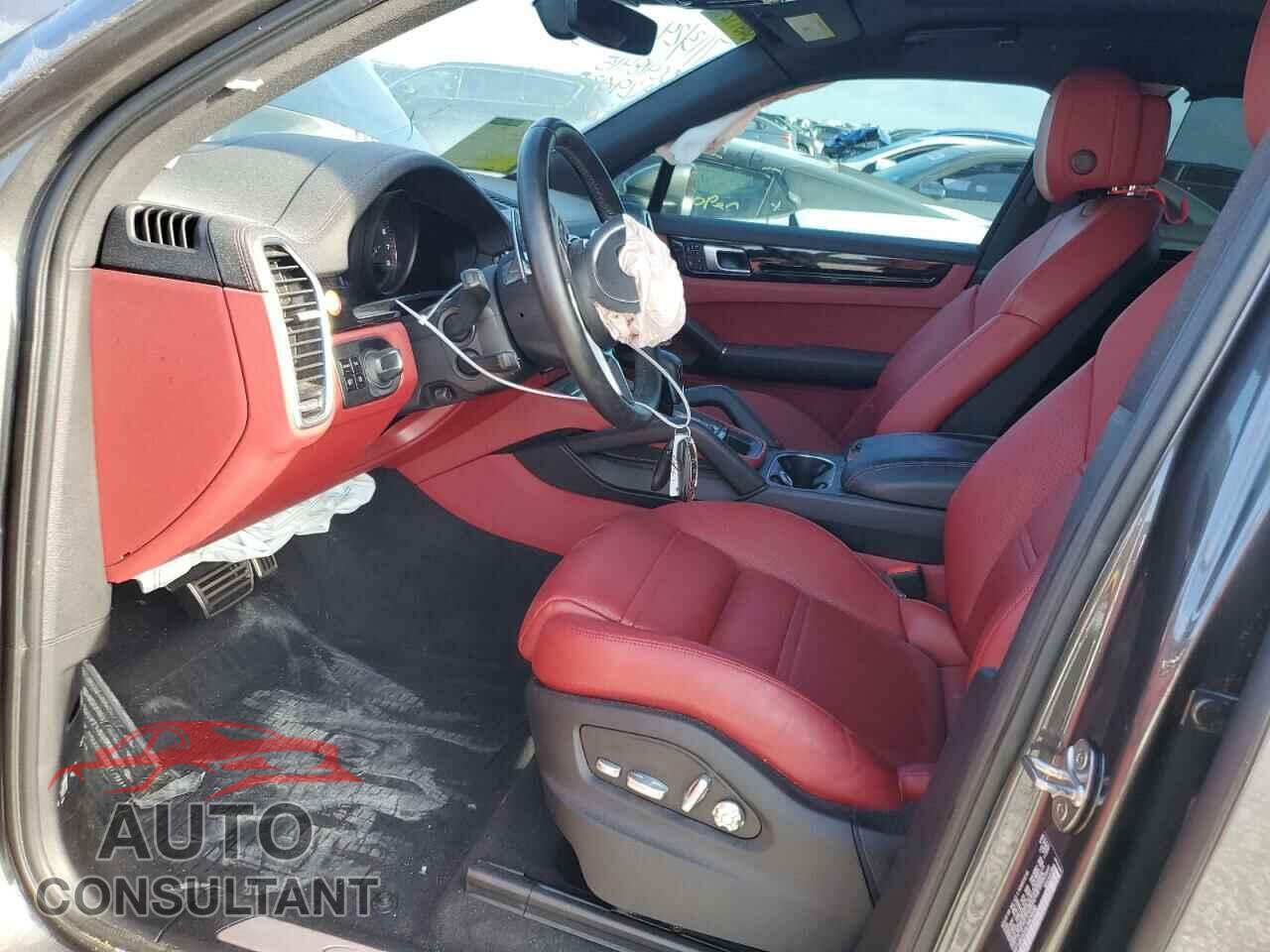 PORSCHE CAYENNE 2020 - WP1AB2AY6LDA29030