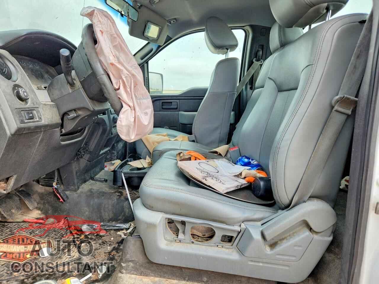 FORD F150 2014 - 1FTMF1CM4EKG36596