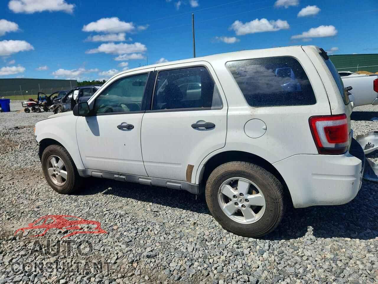 FORD ESCAPE 2012 - 1FMCU0C76CKC69652