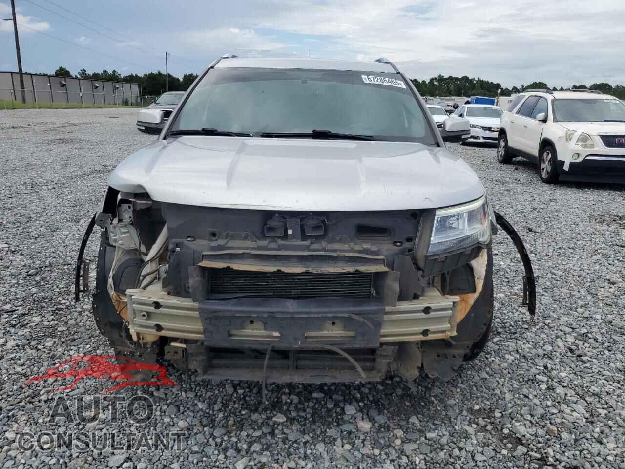 FORD EXPLORER 2018 - 1FM5K7F86JGA04693