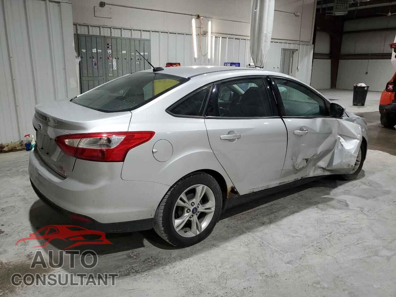FORD FOCUS 2014 - 1FADP3F2XEL128376