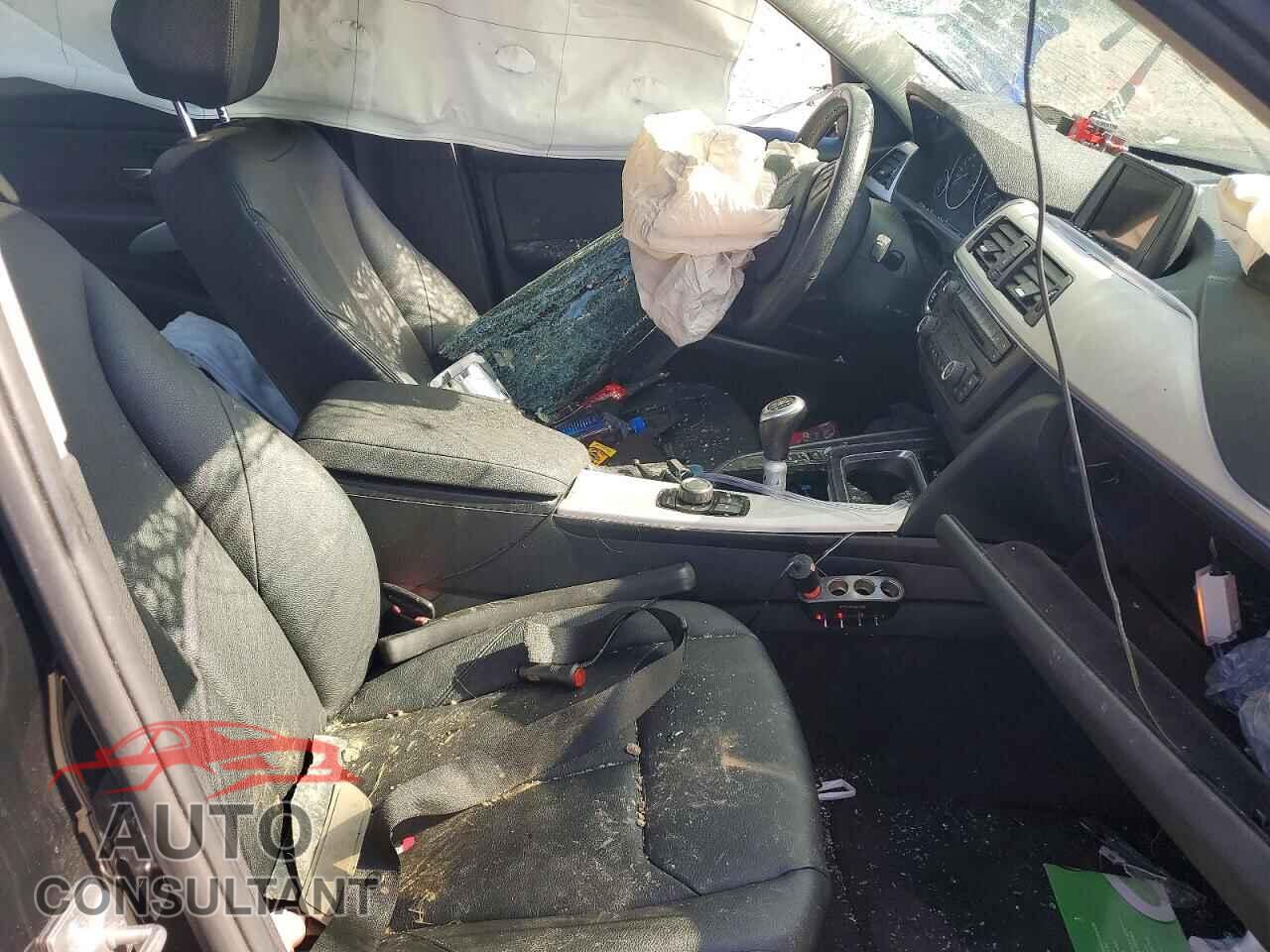 BMW 3 SERIES 2013 - WBA3B1C59DF078426