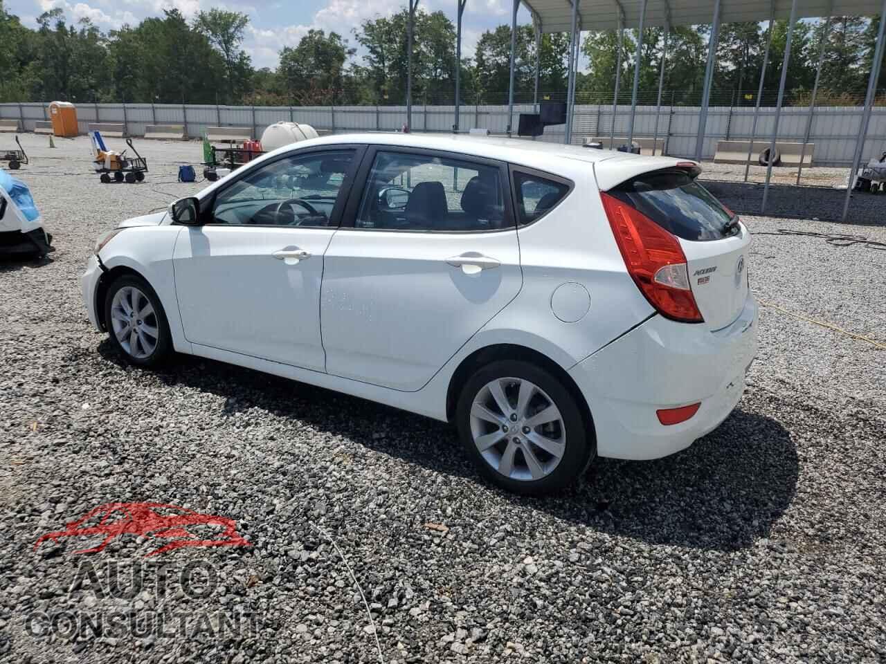 HYUNDAI ACCENT 2013 - KMHCU5AE8DU086614