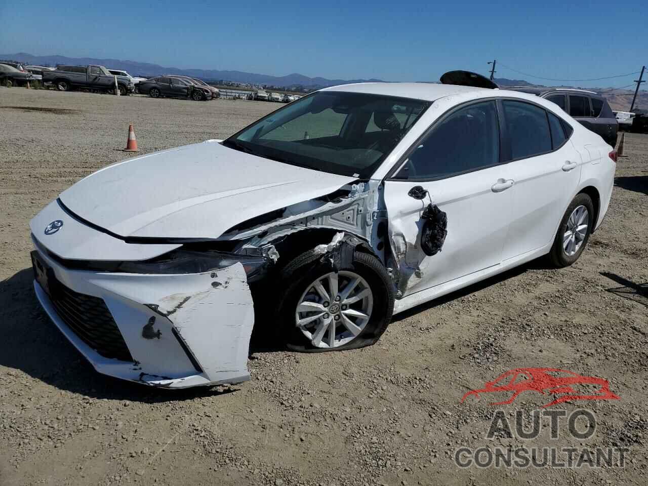 TOYOTA CAMRY 2025 - 4T1DAACK5SU502656