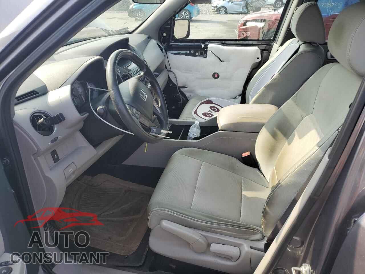 HONDA PILOT 2015 - 5FNYF4H26FB044836
