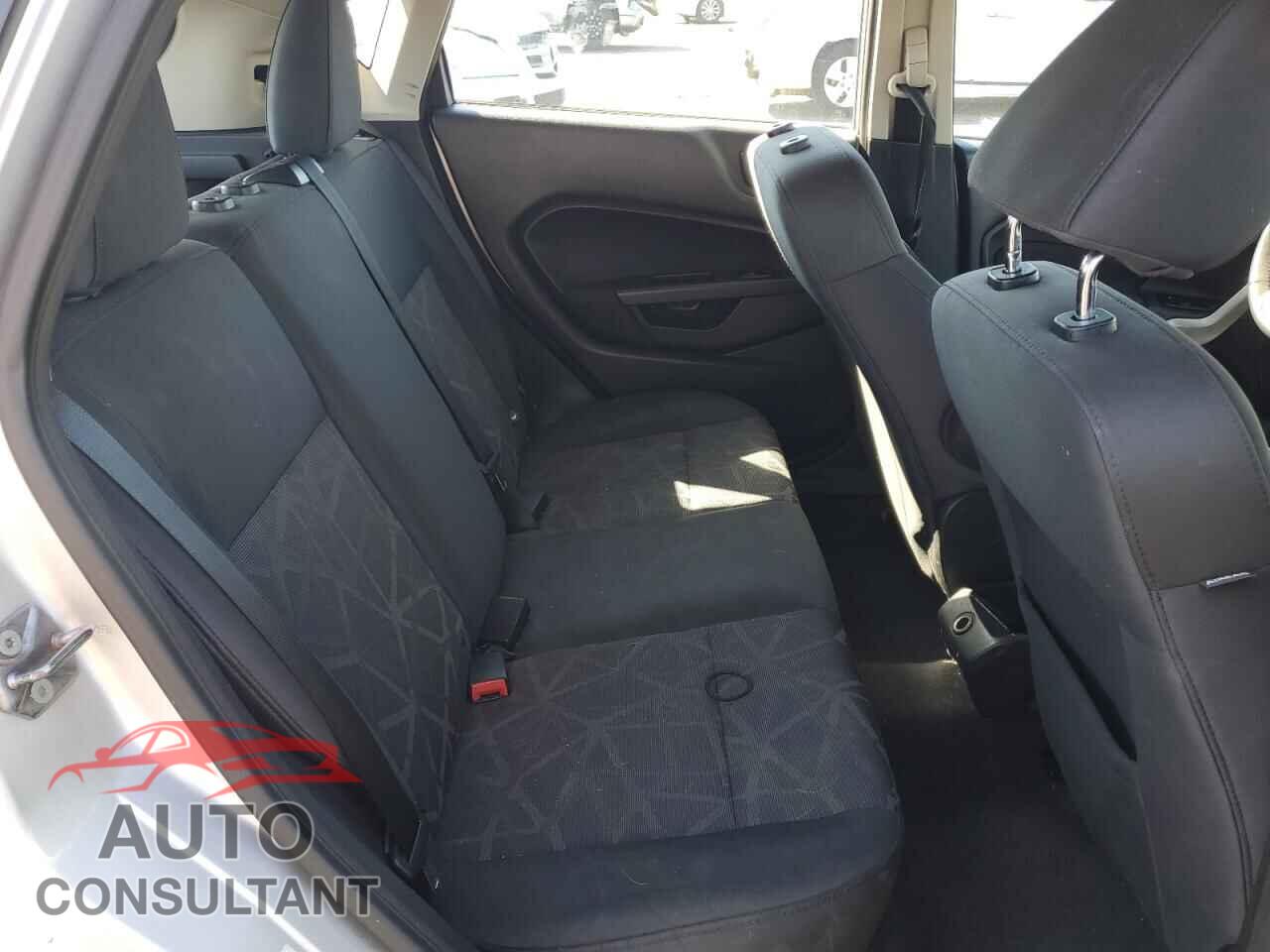 FORD FIESTA 2013 - 3FADP4EJ2DM147080