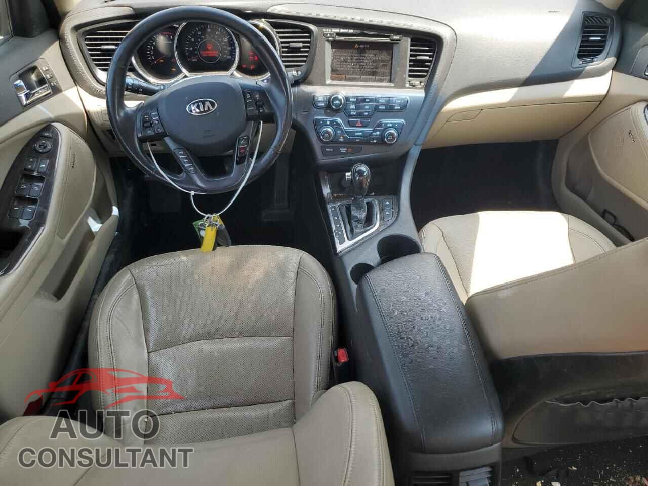 KIA OPTIMA 2013 - 5XXGN4A72DG096768