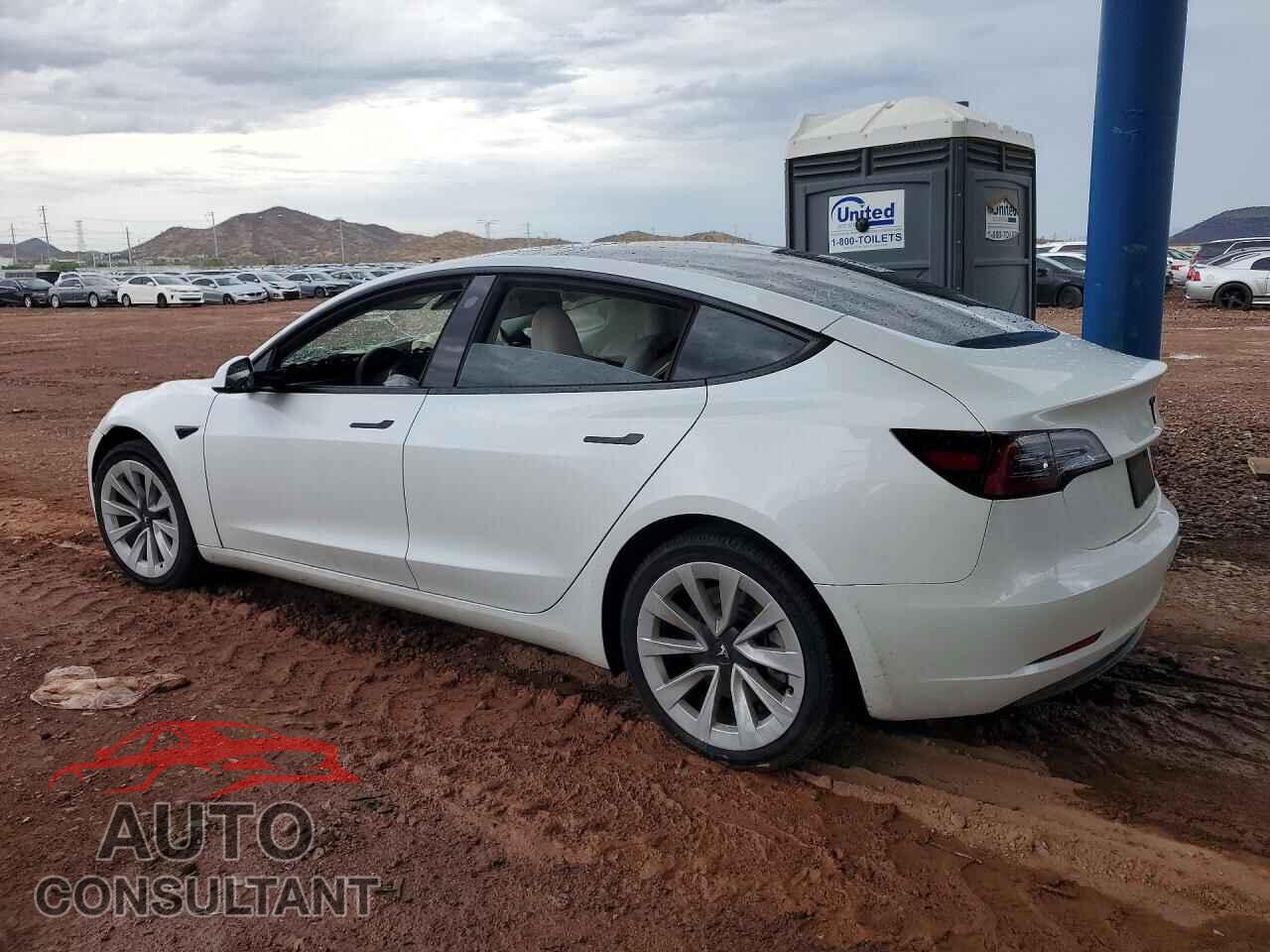 TESLA MODEL 3 2023 - 5YJ3E1EA5PF488721