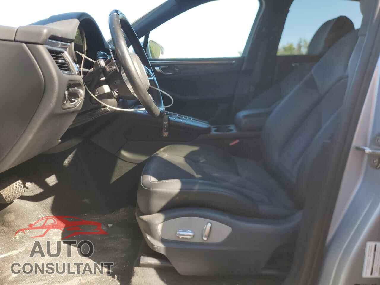 PORSCHE MACAN 2017 - WP1AB2A5XHLB12625