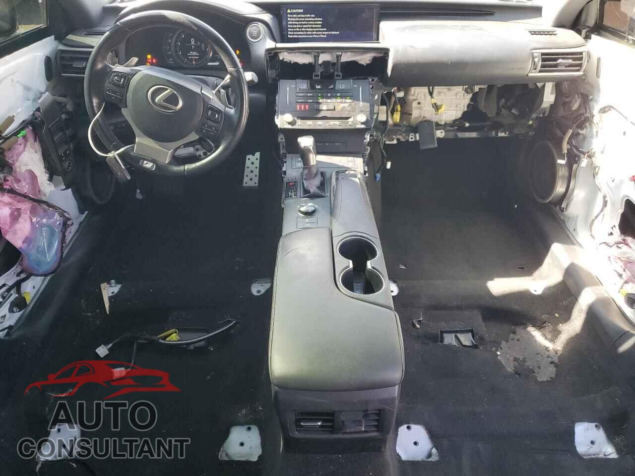 LEXUS IS 2017 - JTHBA1D26H5052933