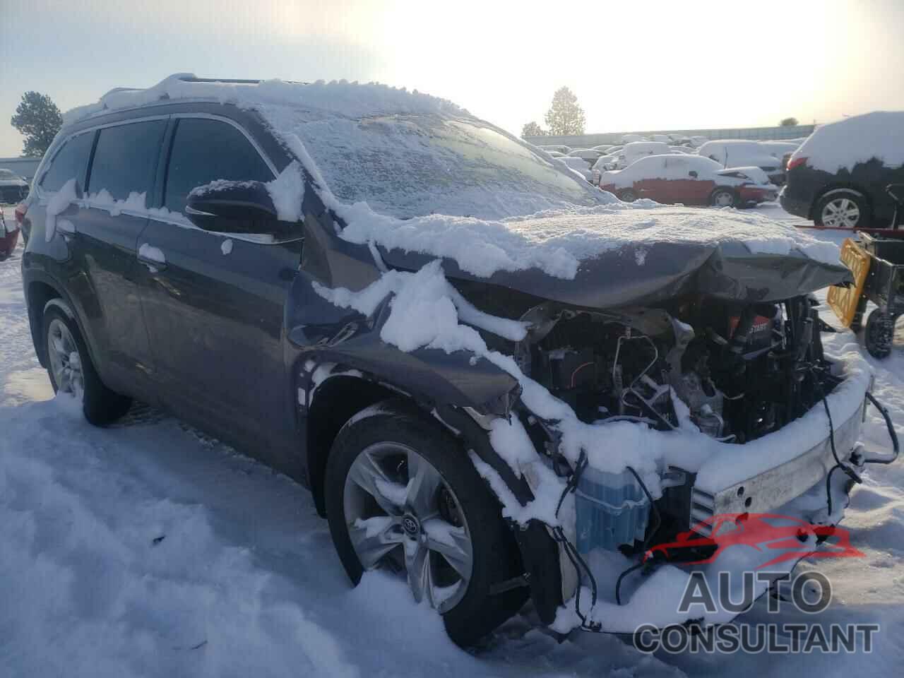 TOYOTA HIGHLANDER 2019 - 5TDDZRFH0KS947001