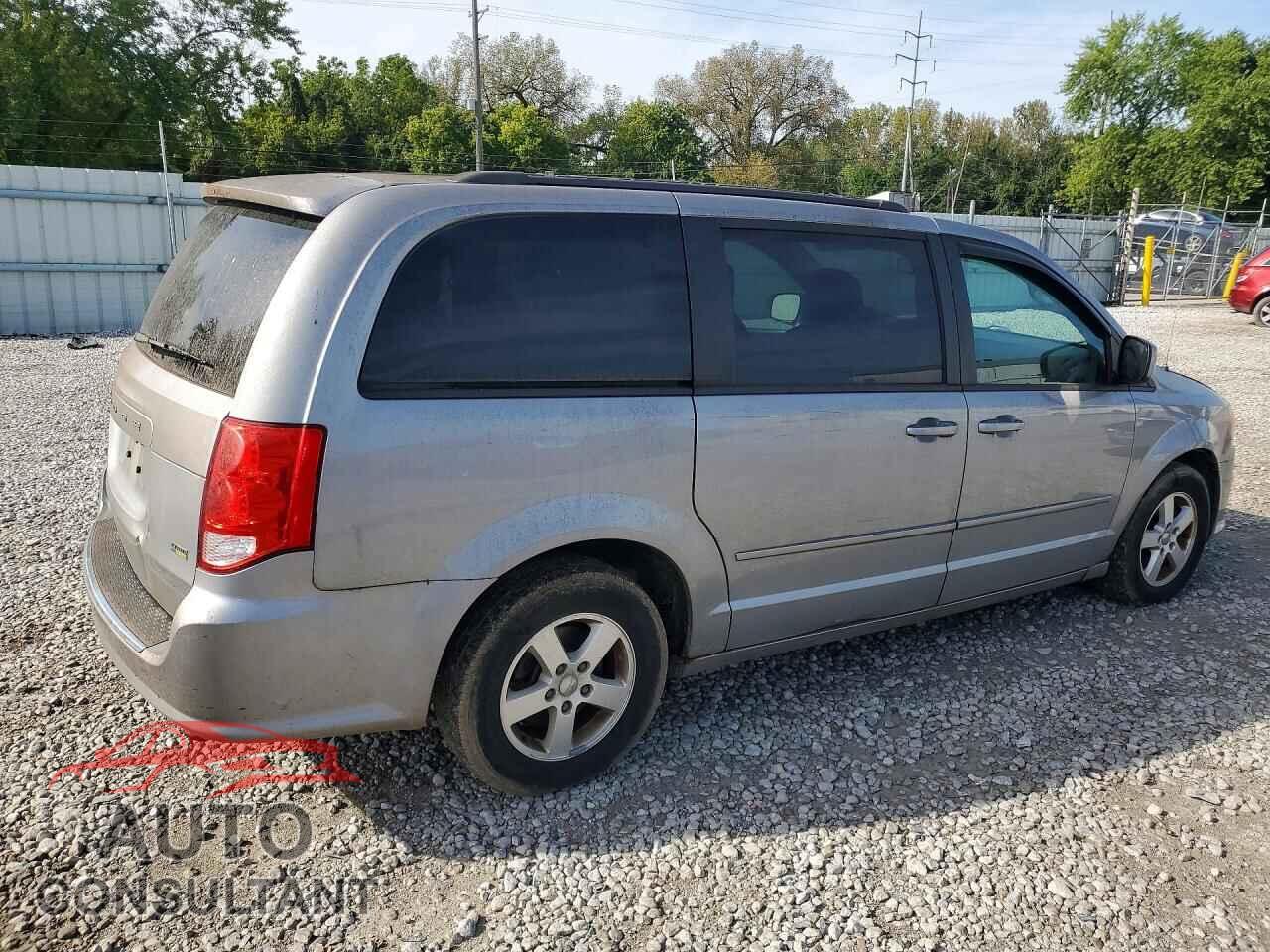 DODGE CARAVAN 2013 - 2C4RDGCG2DR545867