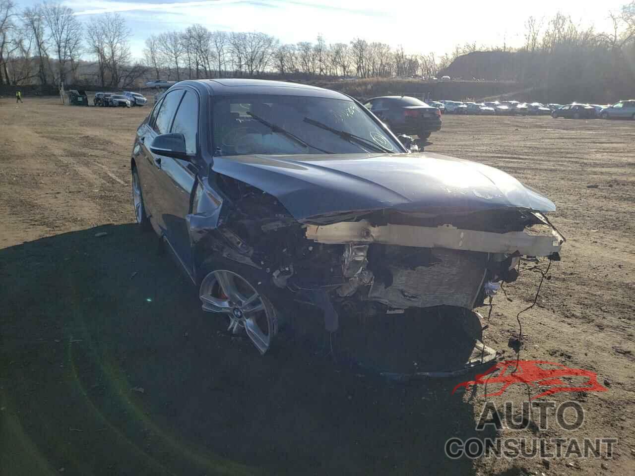 BMW 3 SERIES 2018 - WBA8B7G51JNU94796