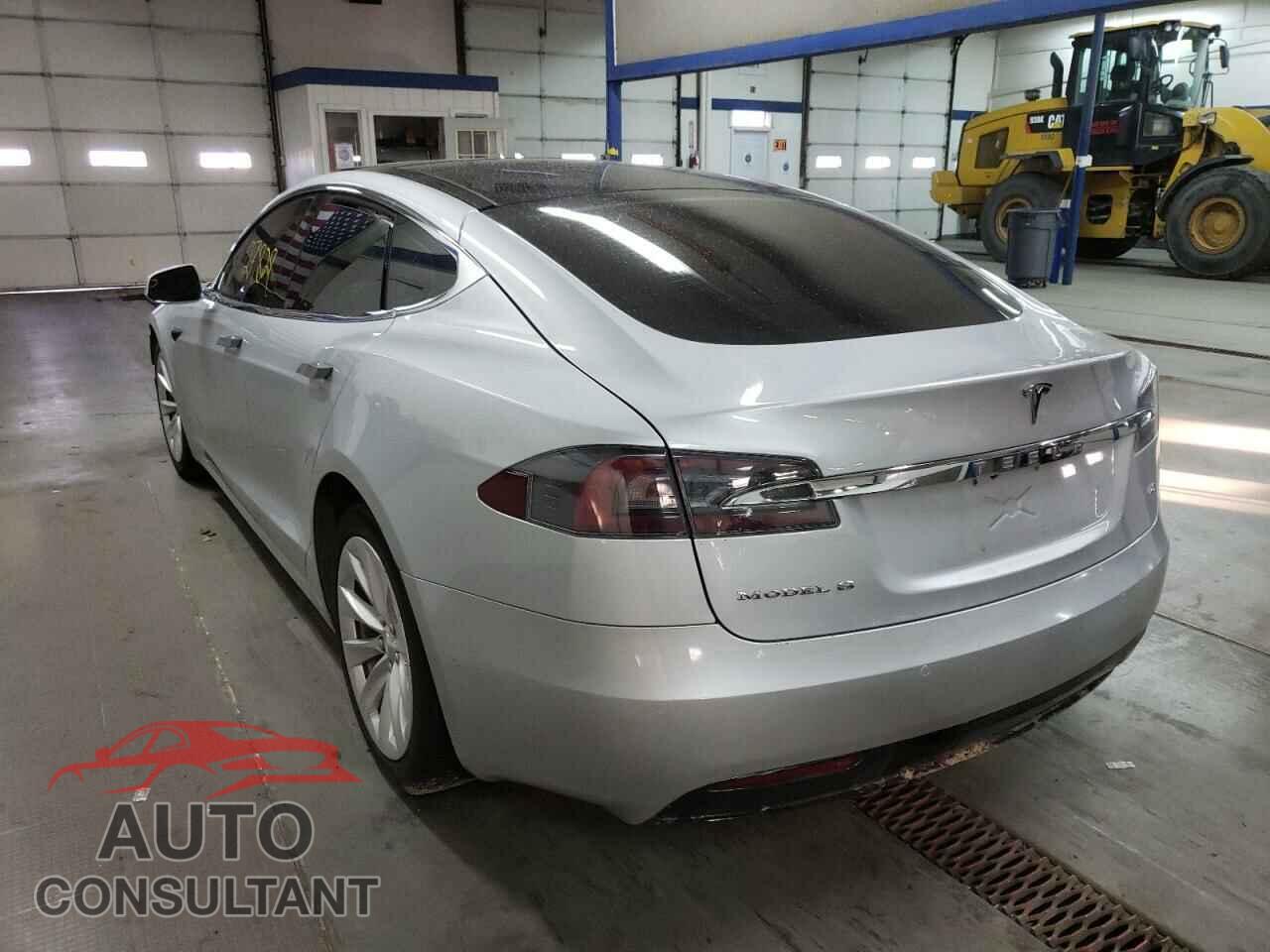 TESLA MODEL S 2017 - 5YJSA1E19HF206900