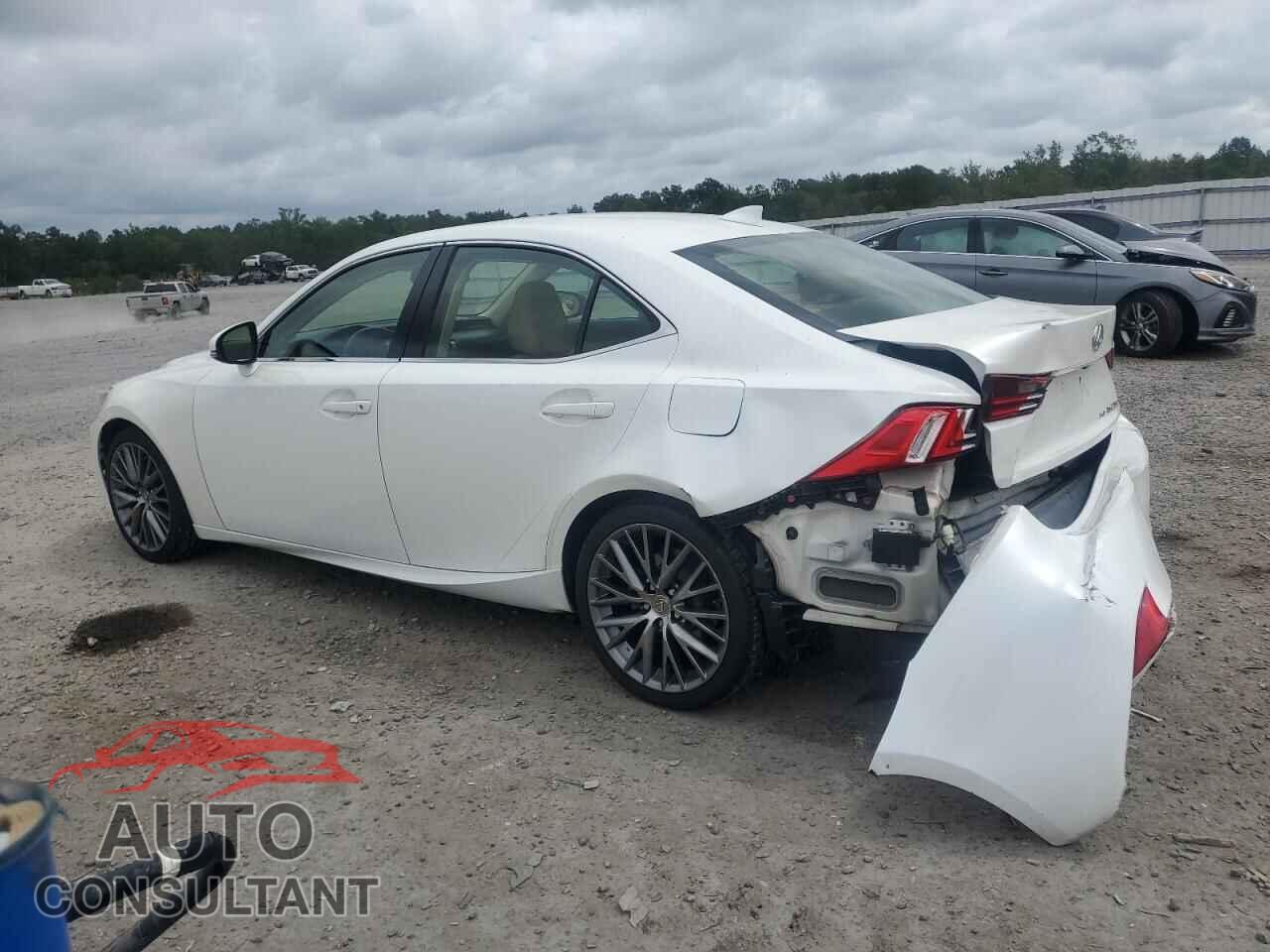 LEXUS IS 2015 - JTHCF1D2XF5027505