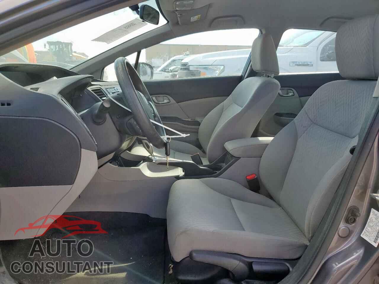 HONDA CIVIC 2015 - 2HGFB2F52FH540961
