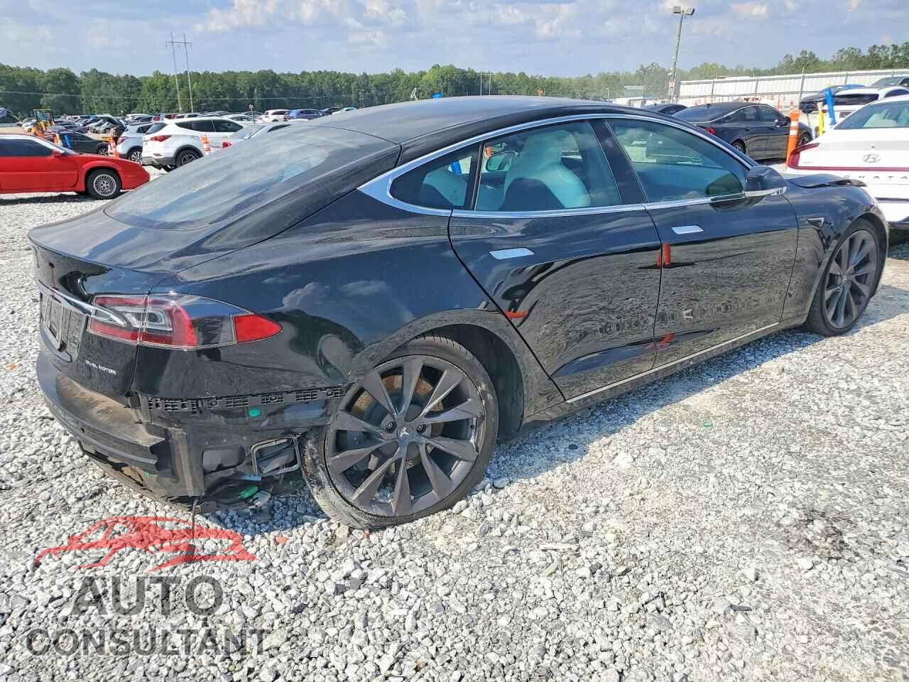 TESLA MODEL S 2021 - 5YJSA1E2XMF426047