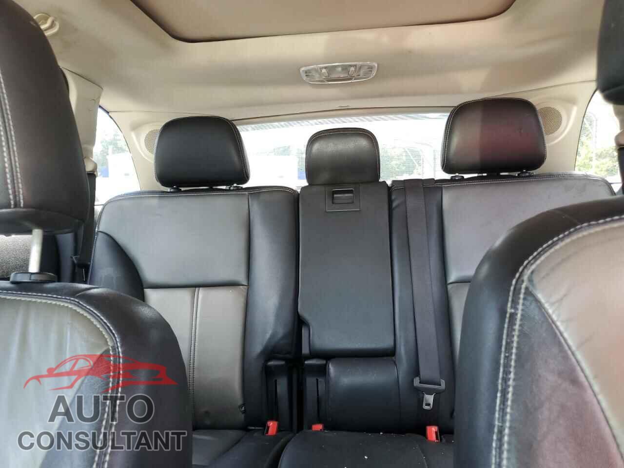 FORD EDGE 2011 - 2FMDK4AK2BBA06270