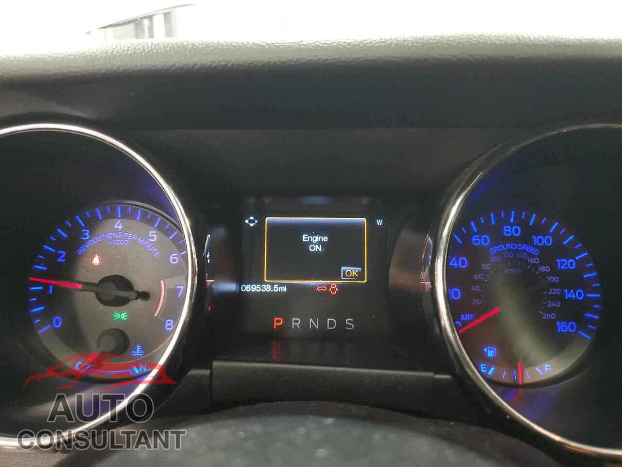 FORD MUSTANG 2015 - 1FA6P8CF5F5302678