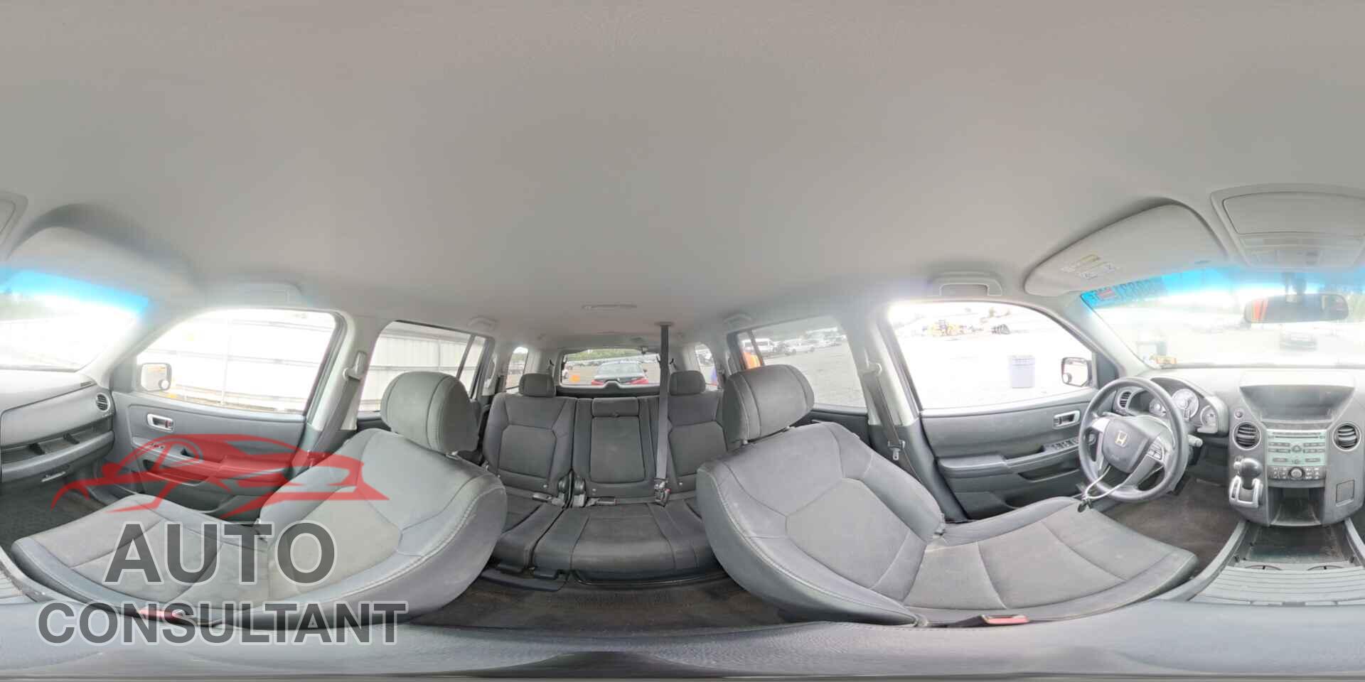 HONDA PILOT 2011 - 5FNYF4H2XBB053811