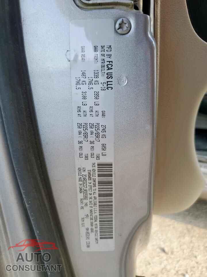 DODGE CARAVAN 2018 - 2C4RDGCG7JR325992