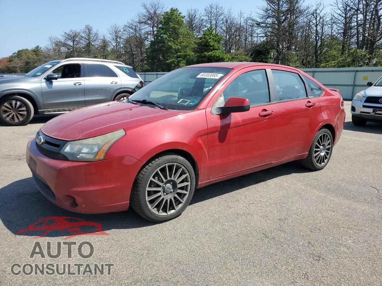 FORD FOCUS 2011 - 1FAHP3GN7BW107375
