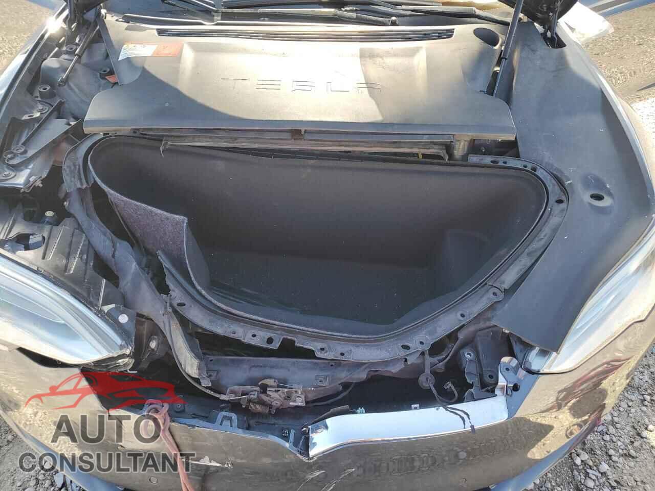 TESLA MODEL S 2016 - 5YJSA1E21GF160440