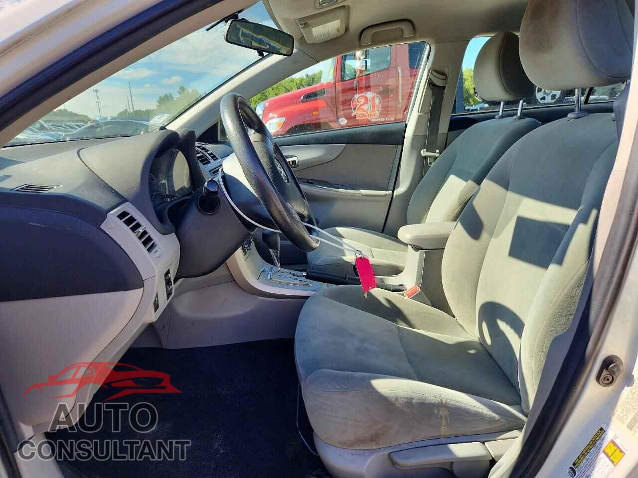 TOYOTA COROLLA 2013 - 5YFBU4EE2DP173667