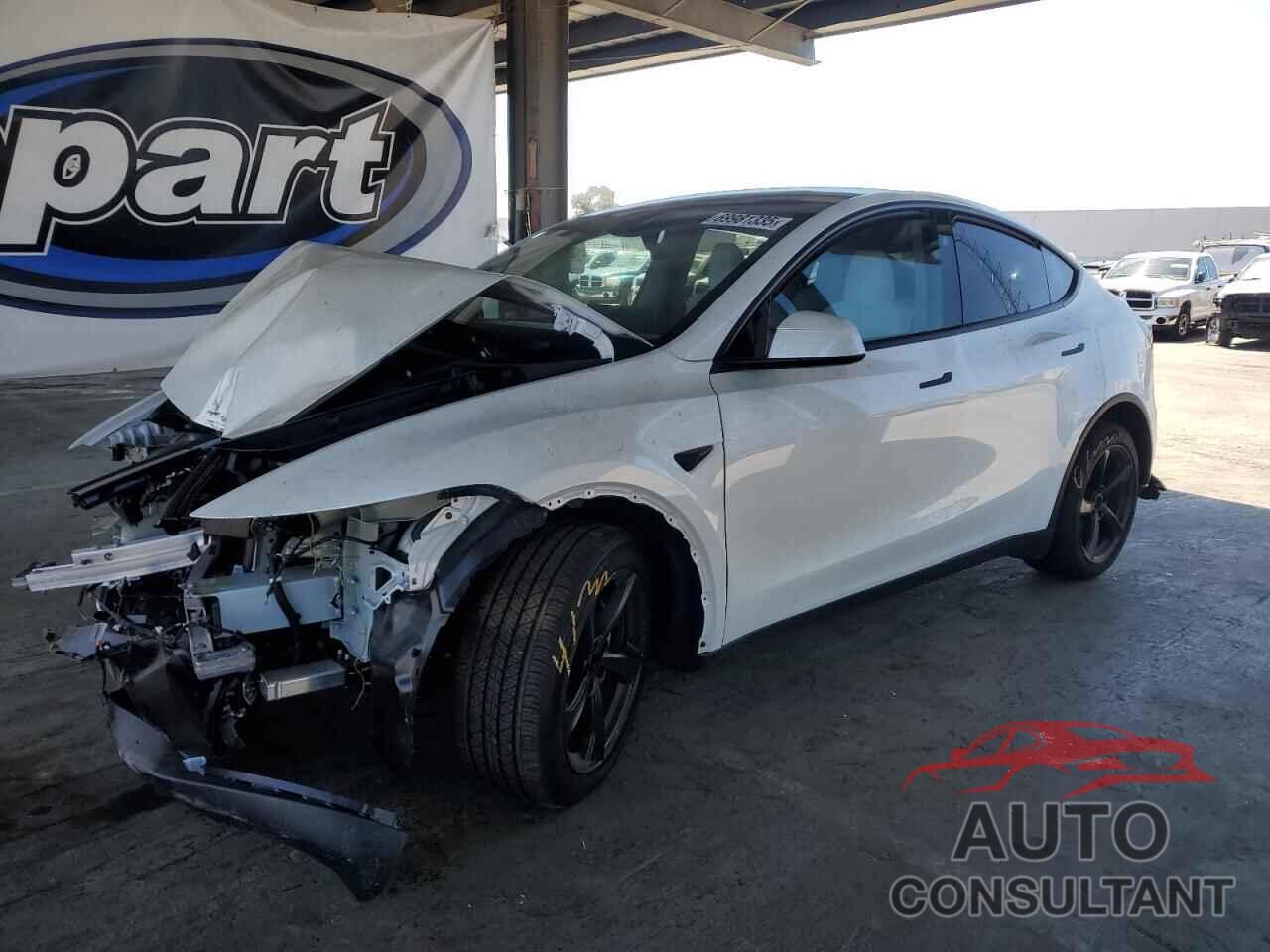 TESLA MODEL Y 2026 - 7SAYGDEE3TF348054