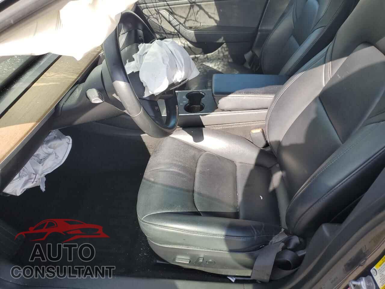 TESLA MODEL 3 2018 - 5YJ3E1EA9JF124020