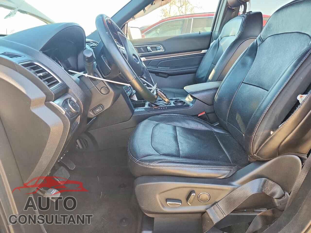 FORD EXPLORER 2017 - 1FM5K7FH2HGE00162