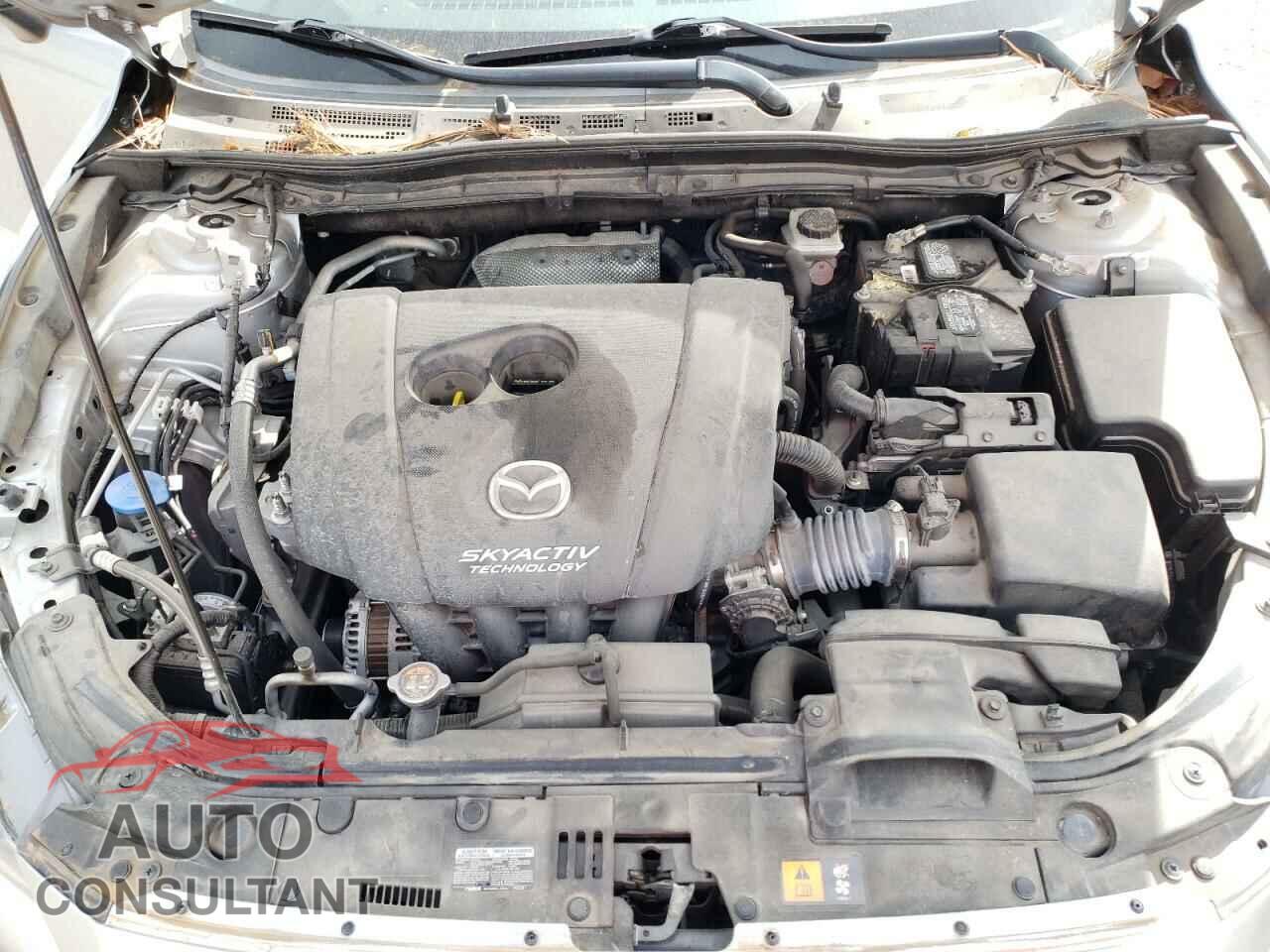 MAZDA 3 2017 - 3MZBN1V75HM112420
