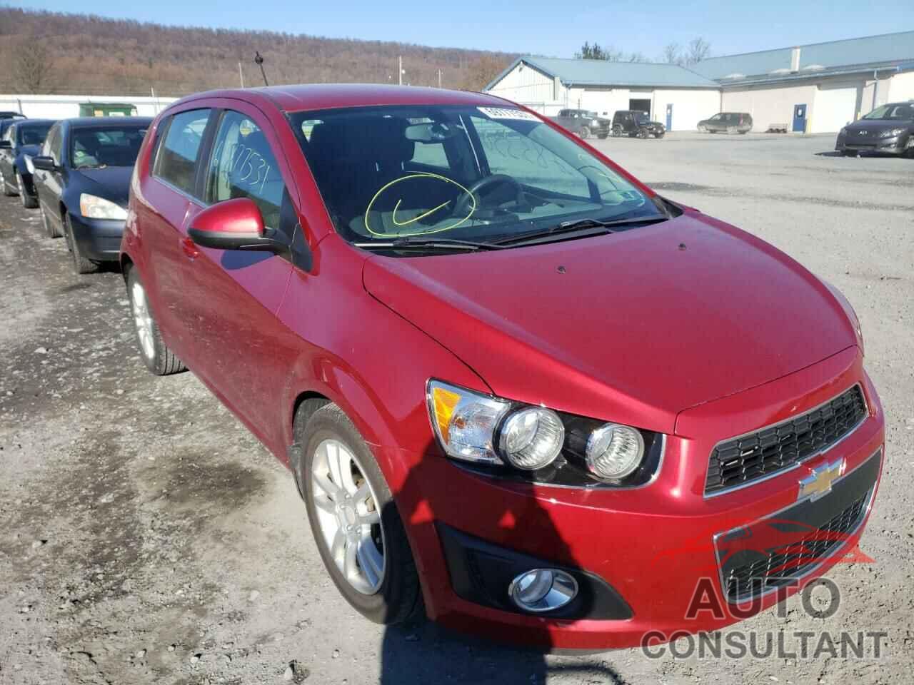 CHEVROLET SONIC 2016 - 1G1JC6SG5G4166566