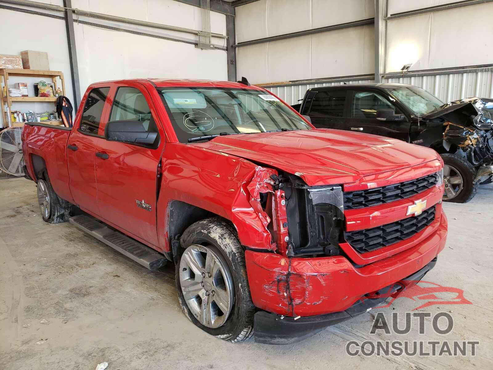 CHEVROLET SILVERADO 2018 - 1GCRCPEH4JZ271324