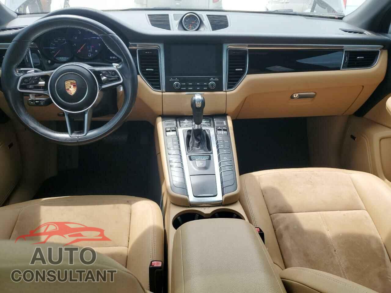 PORSCHE MACAN 2017 - WP1AA2A55HLB05665