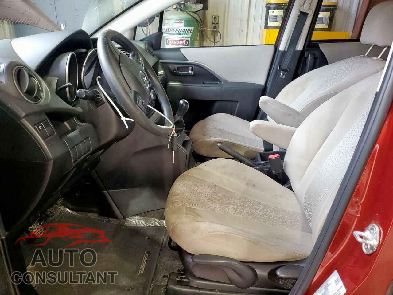 MAZDA 5 2012 - JM1CW2BL7C0124821