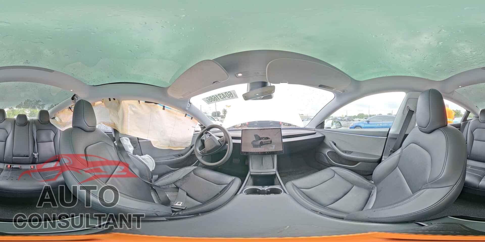 TESLA MODEL 3 2024 - 5YJ3E1EA5RF848881