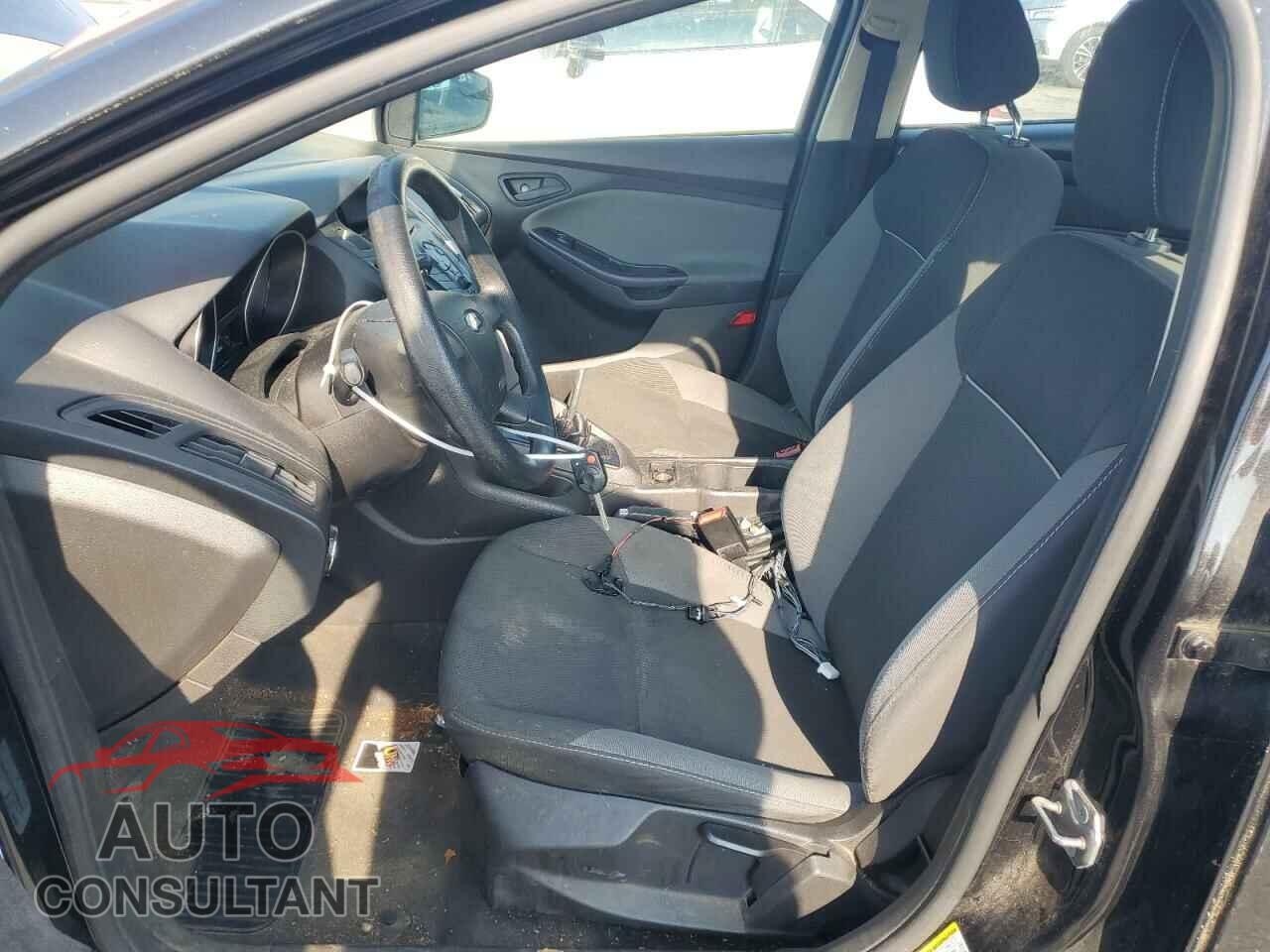 FORD FOCUS 2013 - 1FADP3E24DL179968