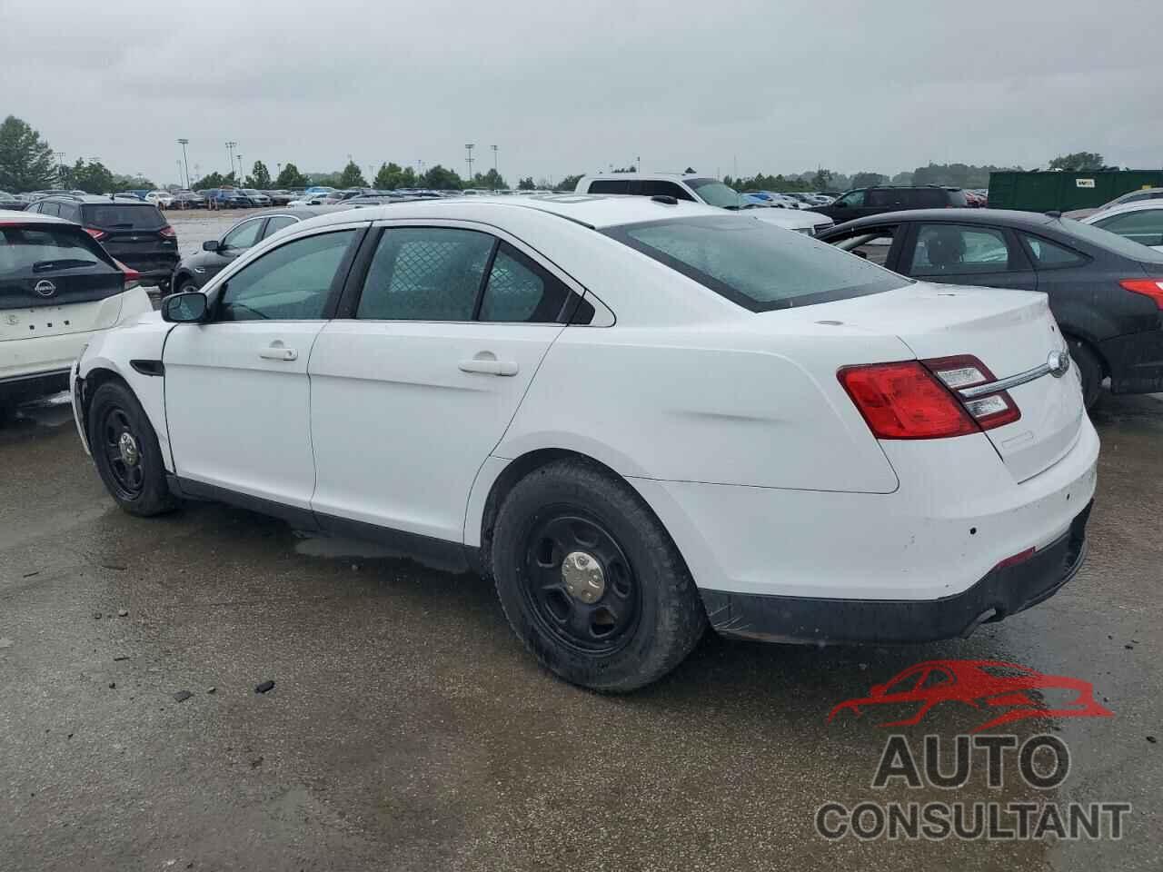 FORD TAURUS 2017 - 1FAHP2L86HG145032