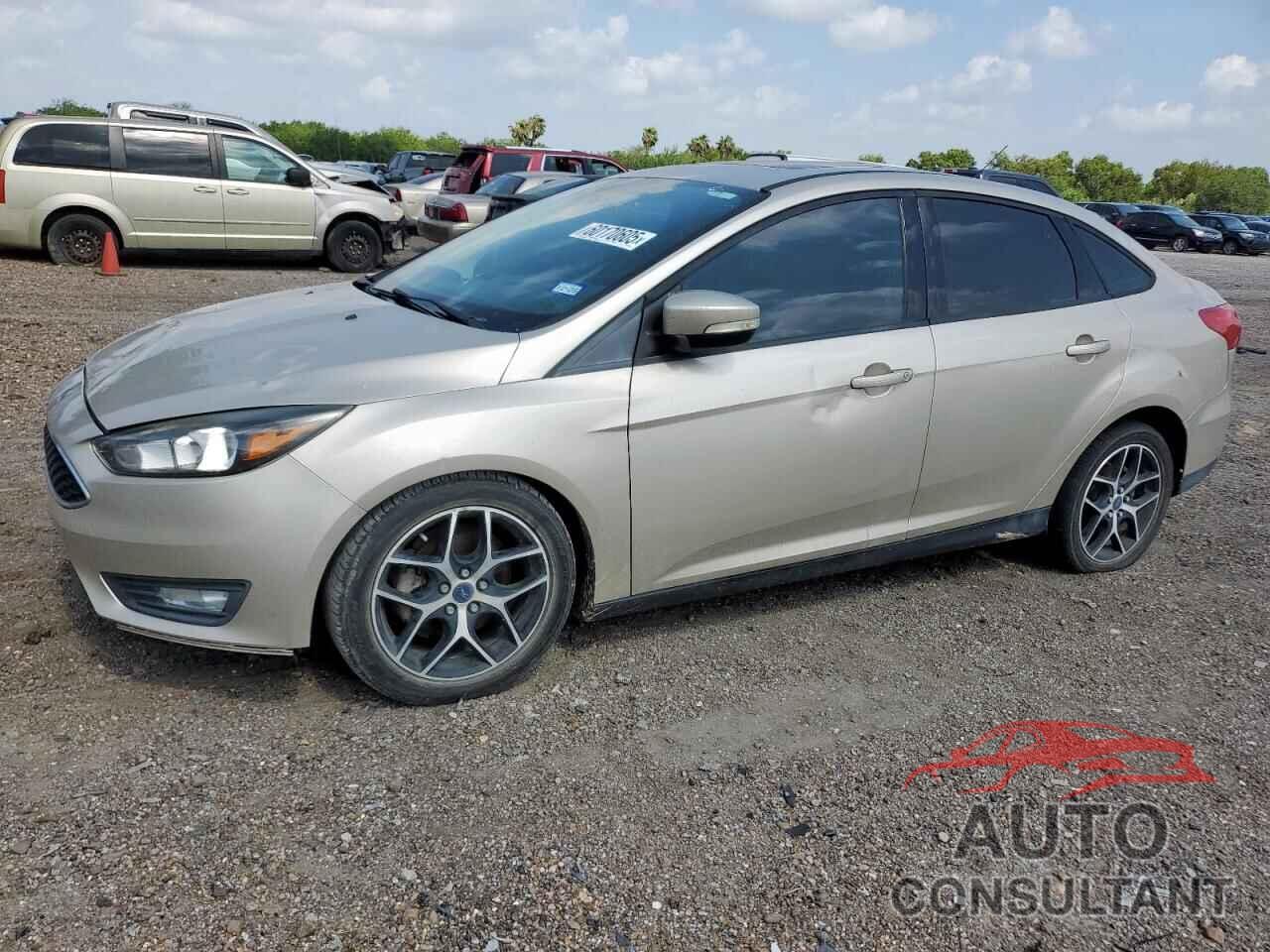 FORD FOCUS 2018 - 1FADP3H20JL229241