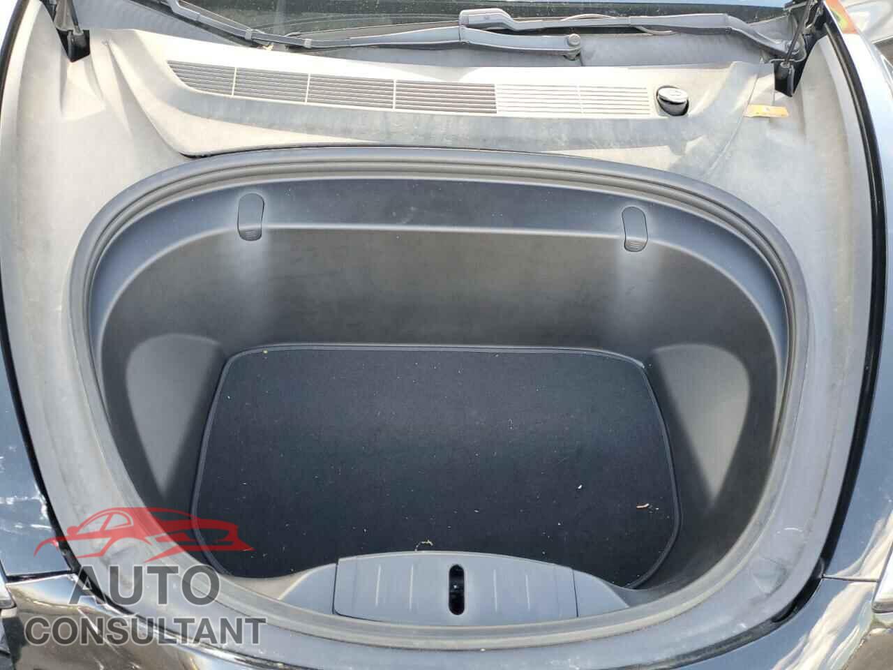 TESLA MODEL 3 2018 - 5YJ3E1EA2JF034269