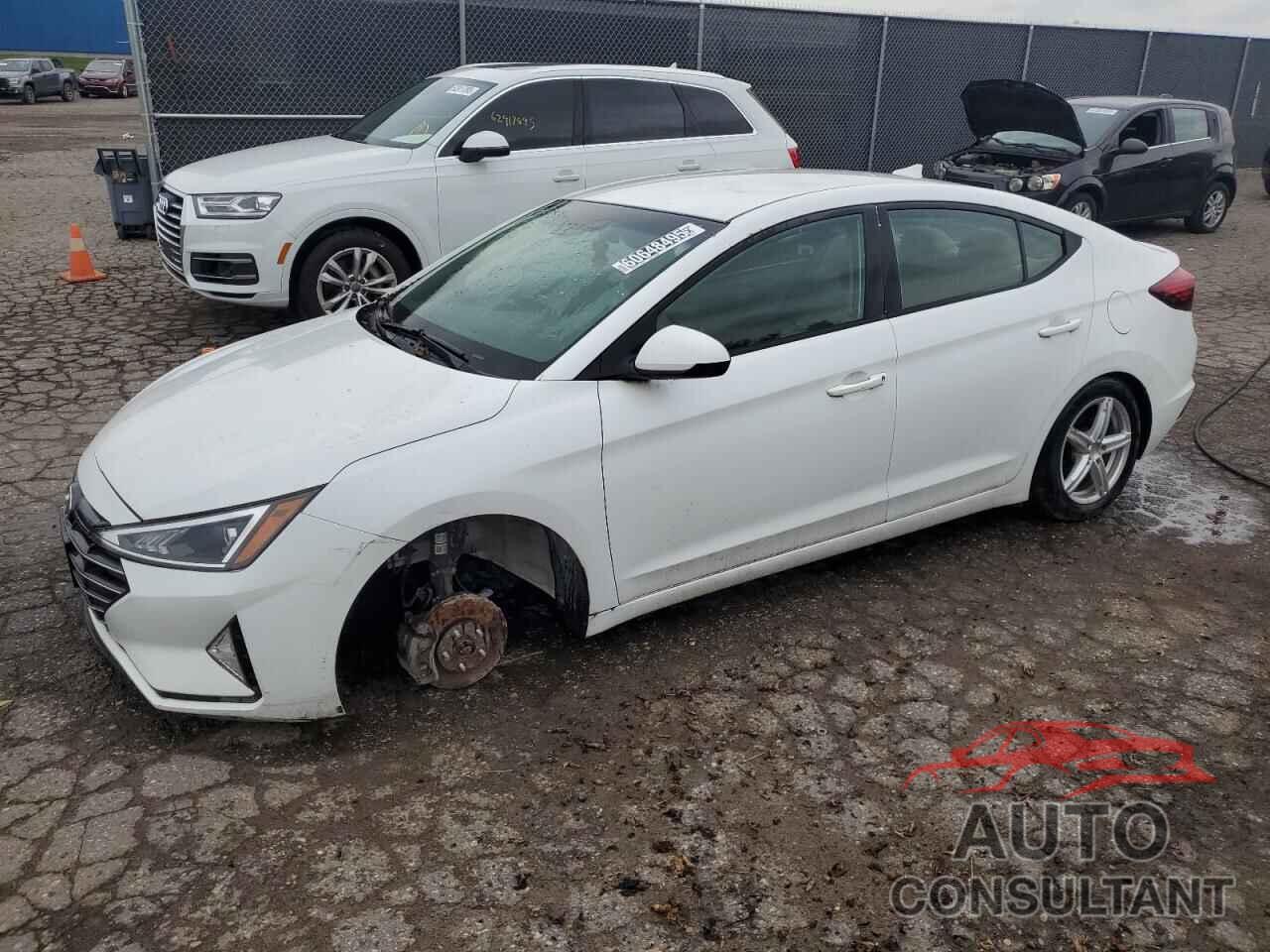 HYUNDAI ELANTRA 2019 - 5NPD84LF9KH432075