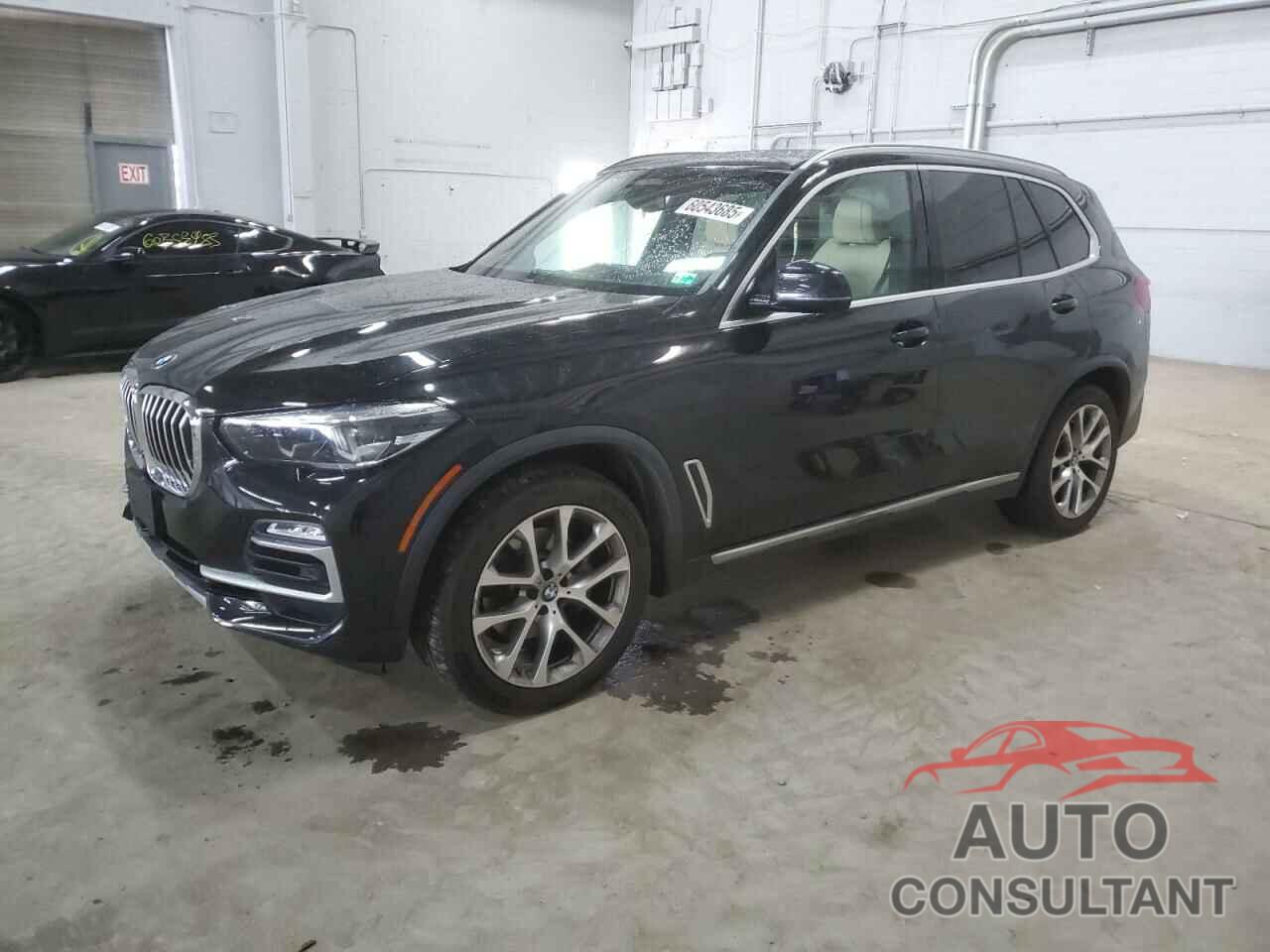 BMW X5 2021 - 5UXCR6C04M9G54391