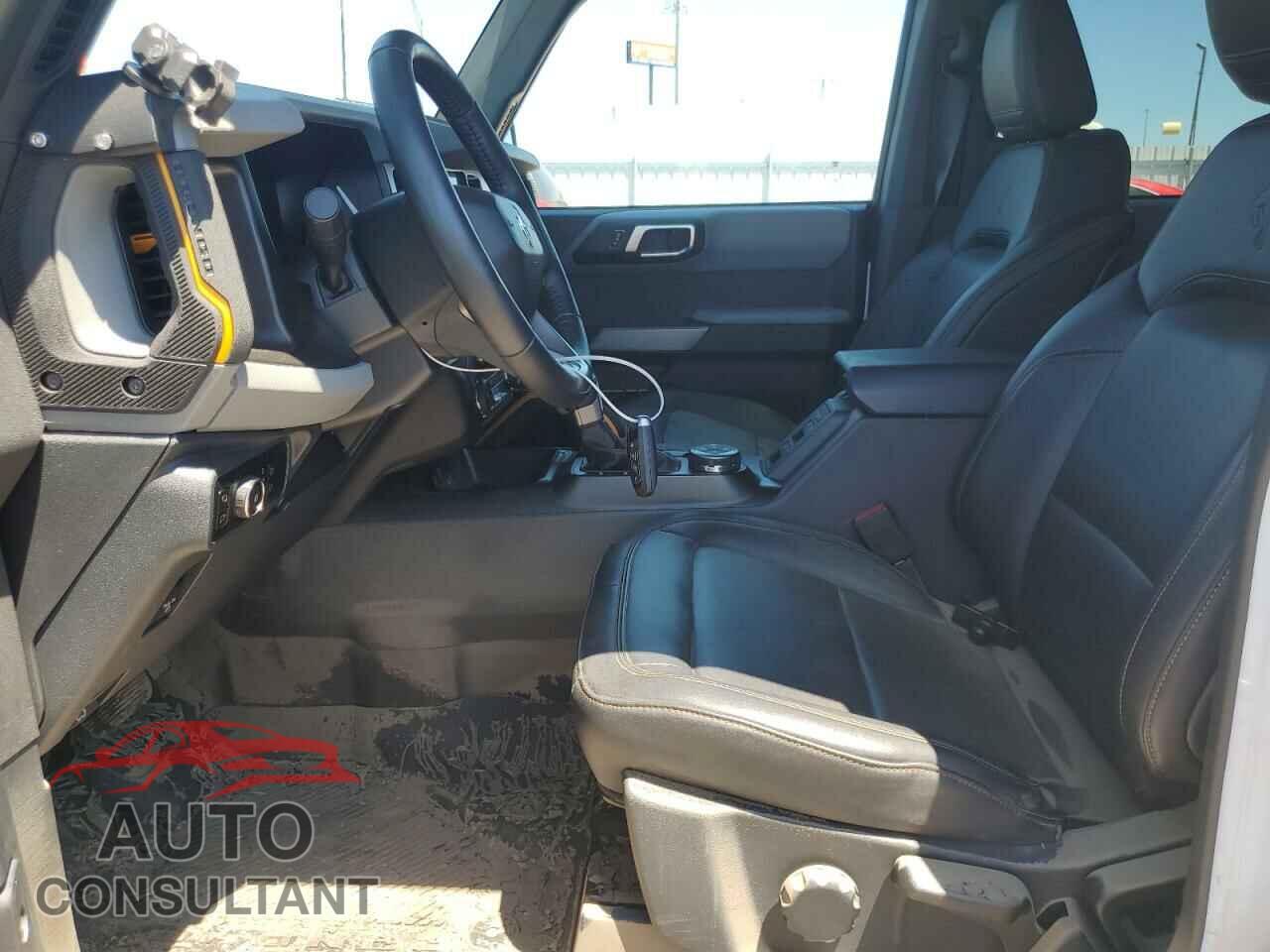 FORD BRONCO 2023 - 1FMEE5DP3PLB67274