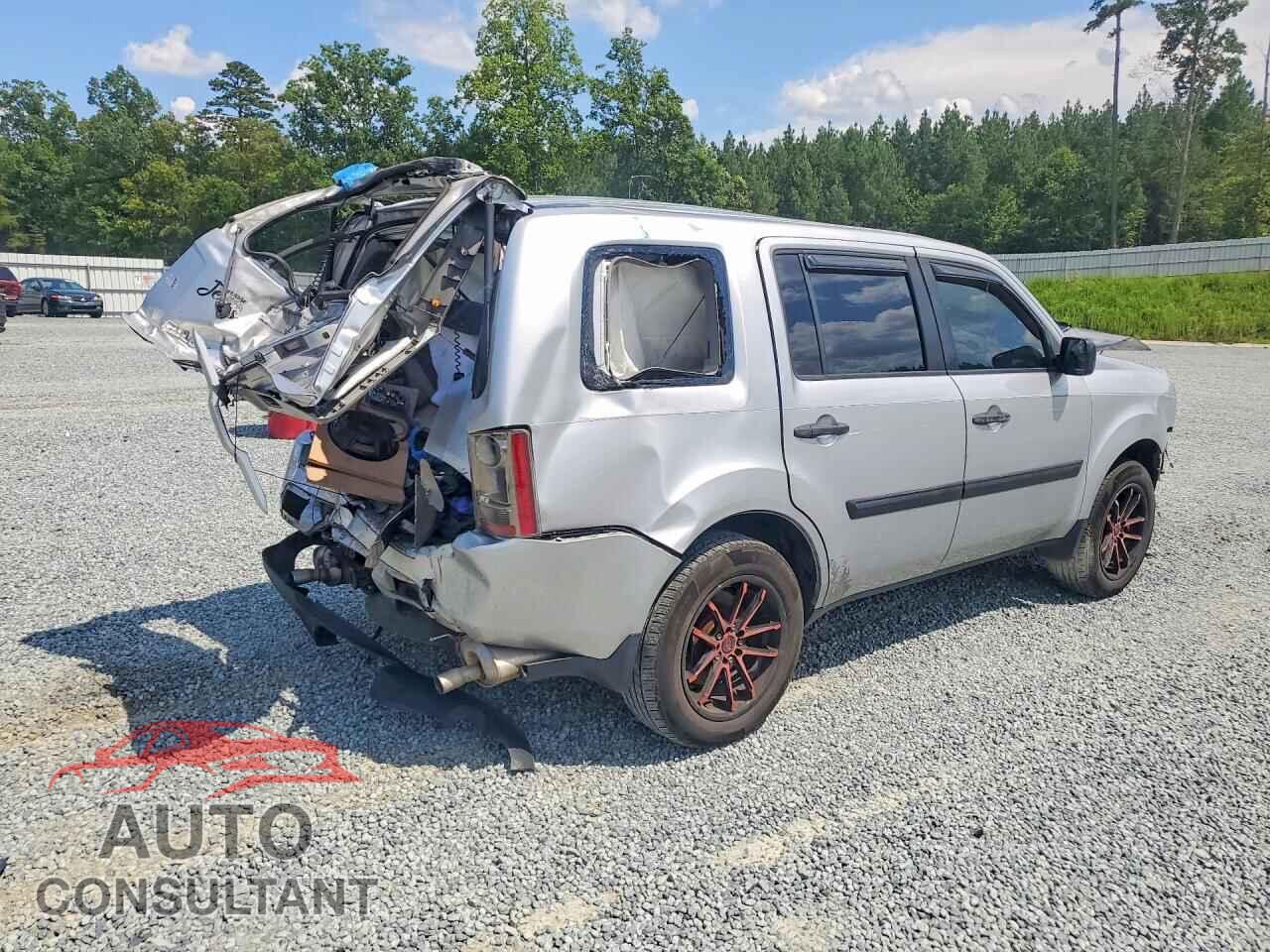 HONDA PILOT 2015 - 5FNYF3H20FB031834