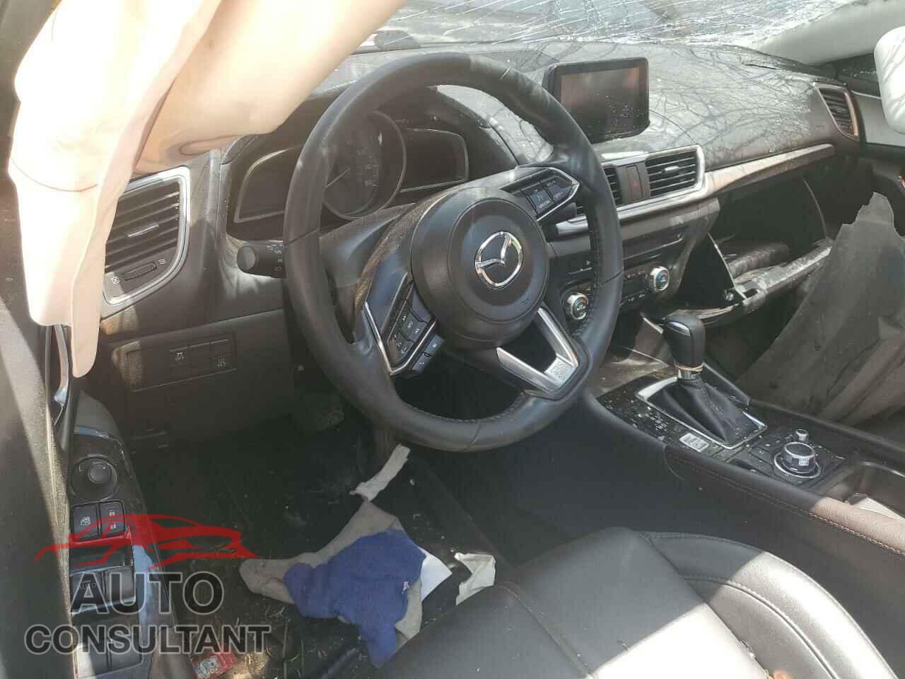 MAZDA 3 2017 - 3MZBN1V71HM132017