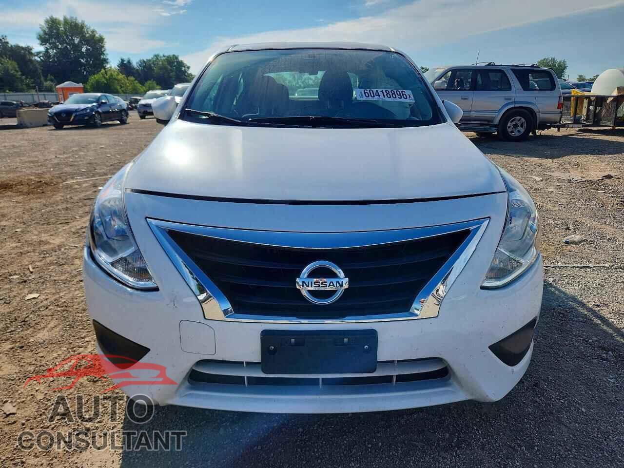 NISSAN VERSA 2019 - 3N1CN7AP3KL832959